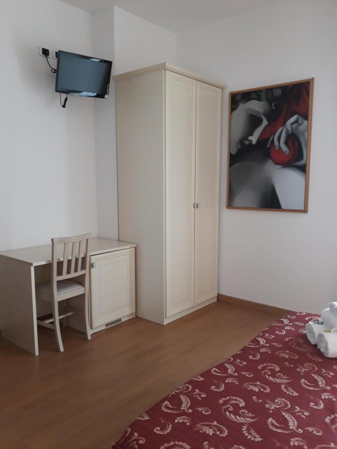 Hotel La Palazzina San Benedetto del Tronto Esterno foto