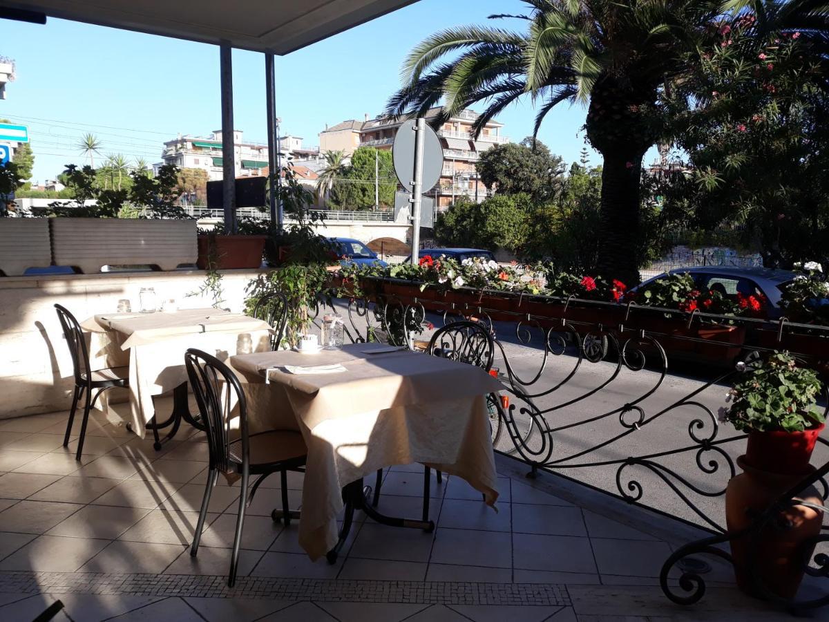 Hotel La Palazzina San Benedetto del Tronto Esterno foto
