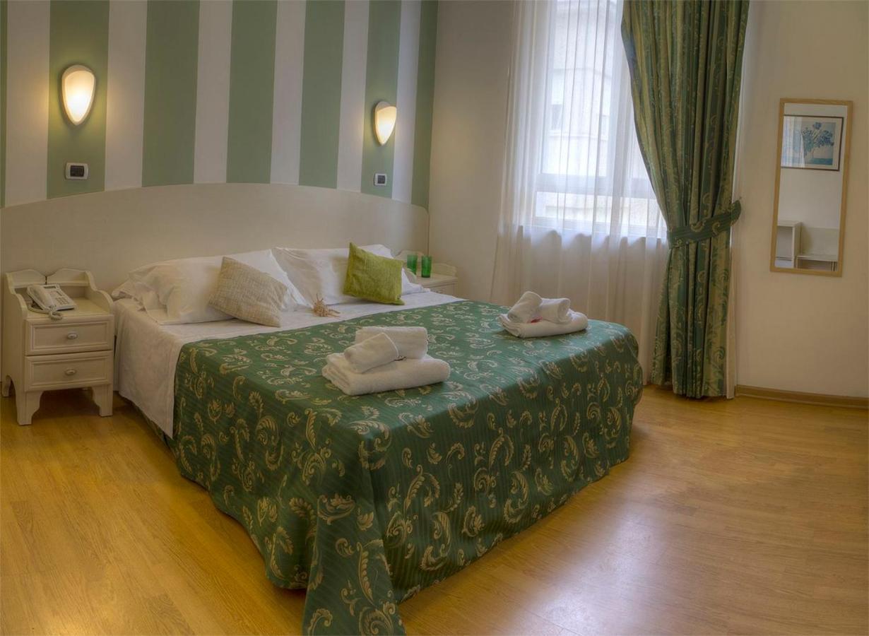 Hotel La Palazzina San Benedetto del Tronto Esterno foto