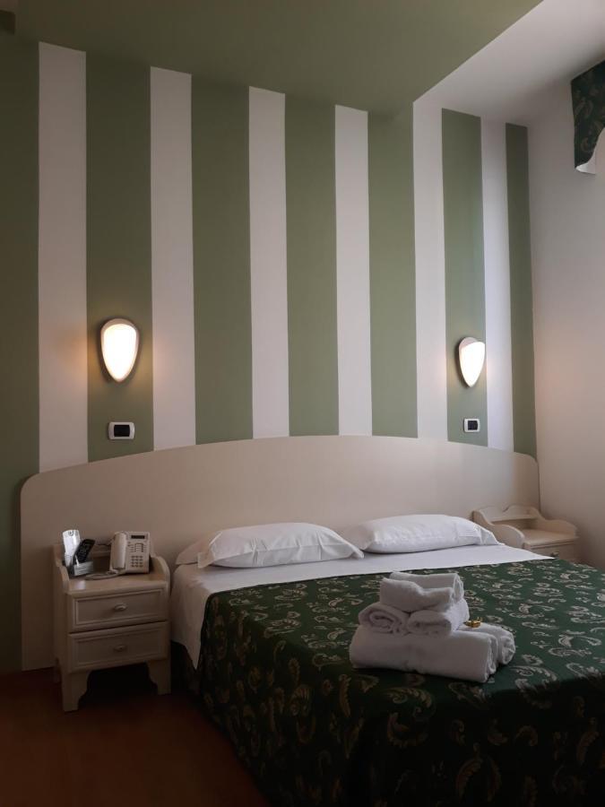 Hotel La Palazzina San Benedetto del Tronto Esterno foto