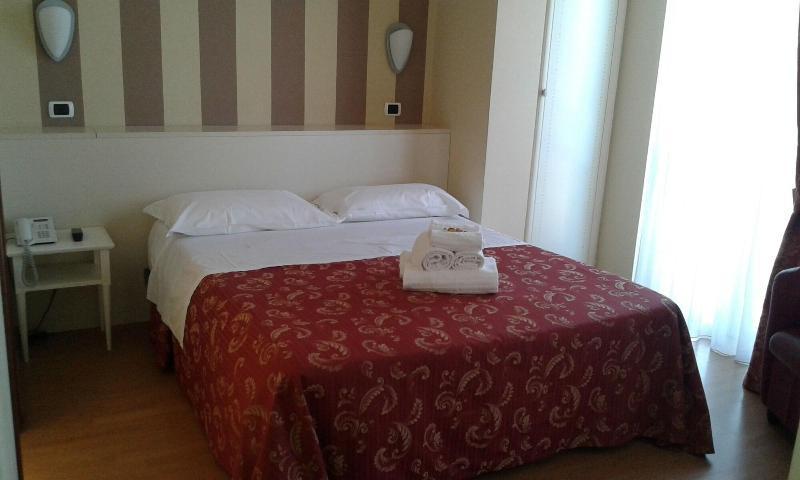 Hotel La Palazzina San Benedetto del Tronto Esterno foto