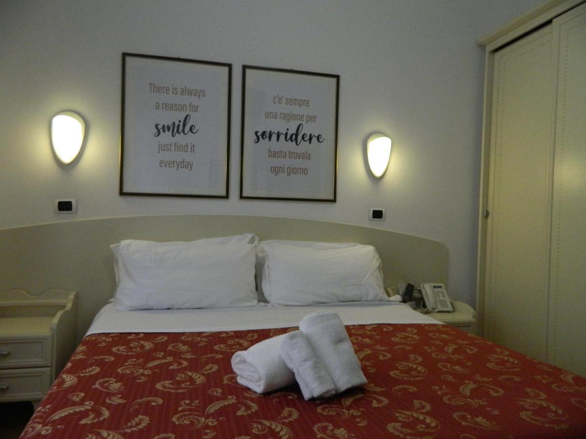 Hotel La Palazzina San Benedetto del Tronto Esterno foto