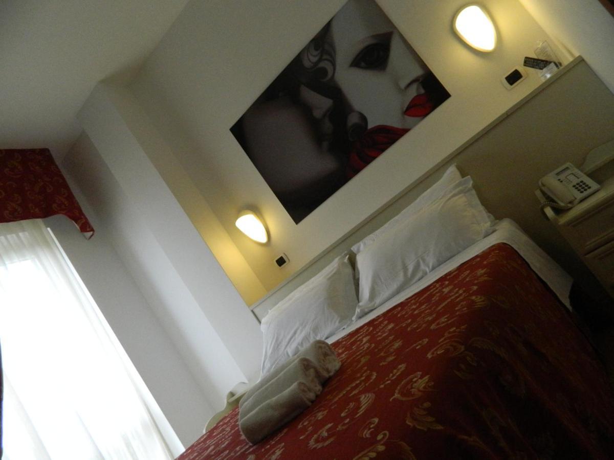Hotel La Palazzina San Benedetto del Tronto Esterno foto
