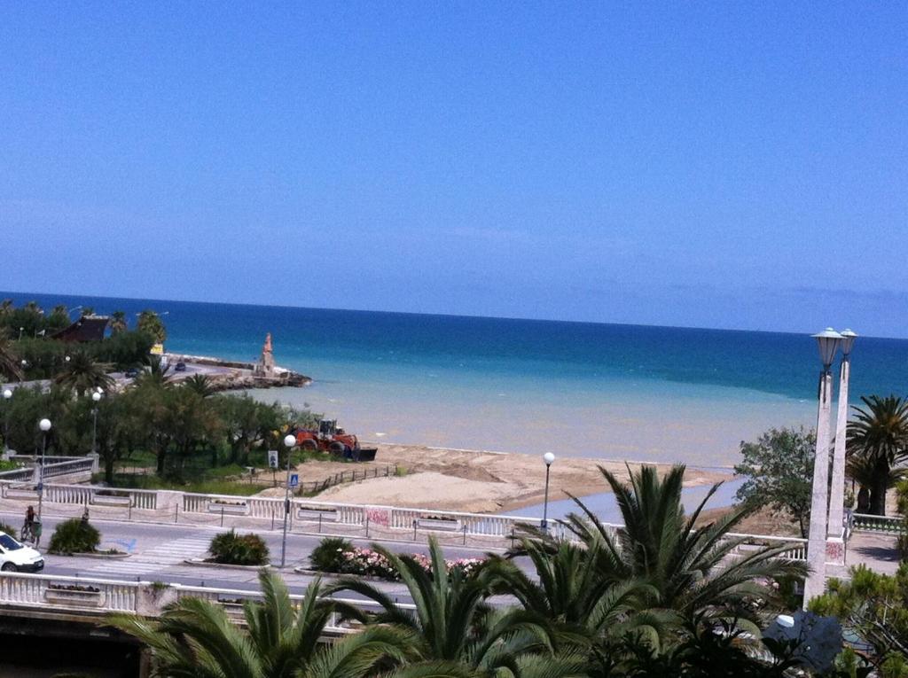 Hotel La Palazzina San Benedetto del Tronto Esterno foto